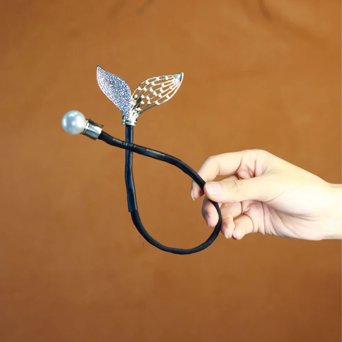 Internet celebridad fishtail Estilo Vintage pan cabeza horquilla rhinestone perezoso trenzado clip elegante updo artefacto accesorios para el cabello las mujeres