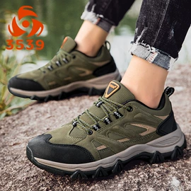 足球鞋;男式运动单鞋;跑步鞋