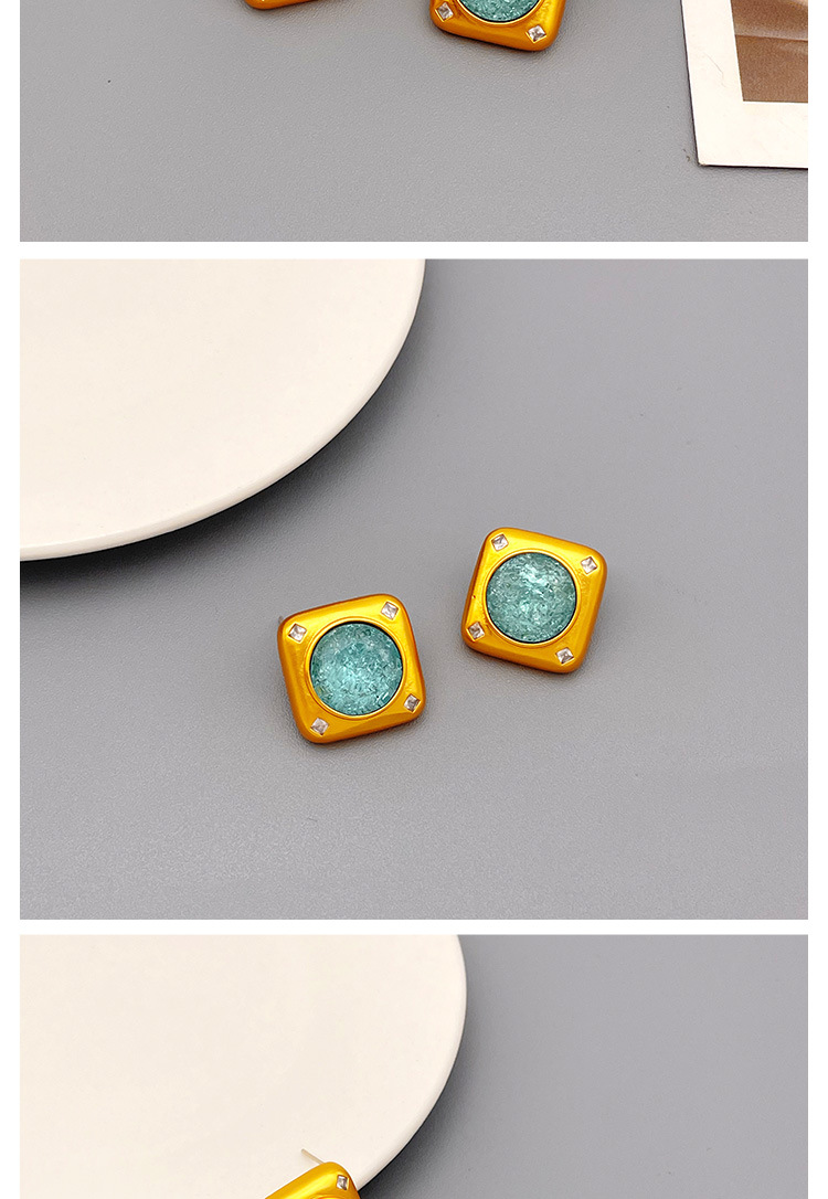Retro Square Copper Gold Plated Rhinestones Ear Studs 1 Pair