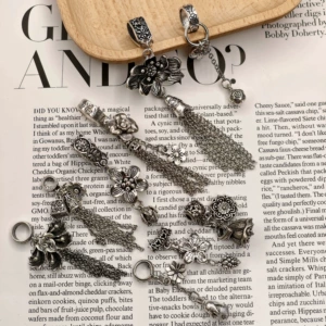 Vintage distressed alloy flower tassel pendant bead DIY crystal bracelet accessory pendant handmade accessory