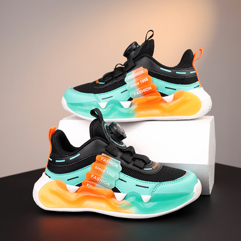 Zapatos para niños 2025 primavera y verano nuevo estilo malla transpirable para estudiantes casuales zapatos para correr para niños zapatos deportivos para niños