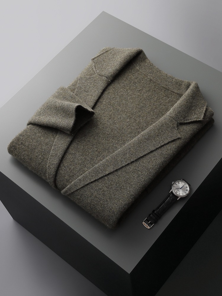 Otoño e invierno nuevo estilo 100% suéter de lana pura cardigan con cuello en V para hombre suéter de lana de punto de color sólido abrigo grueso marea