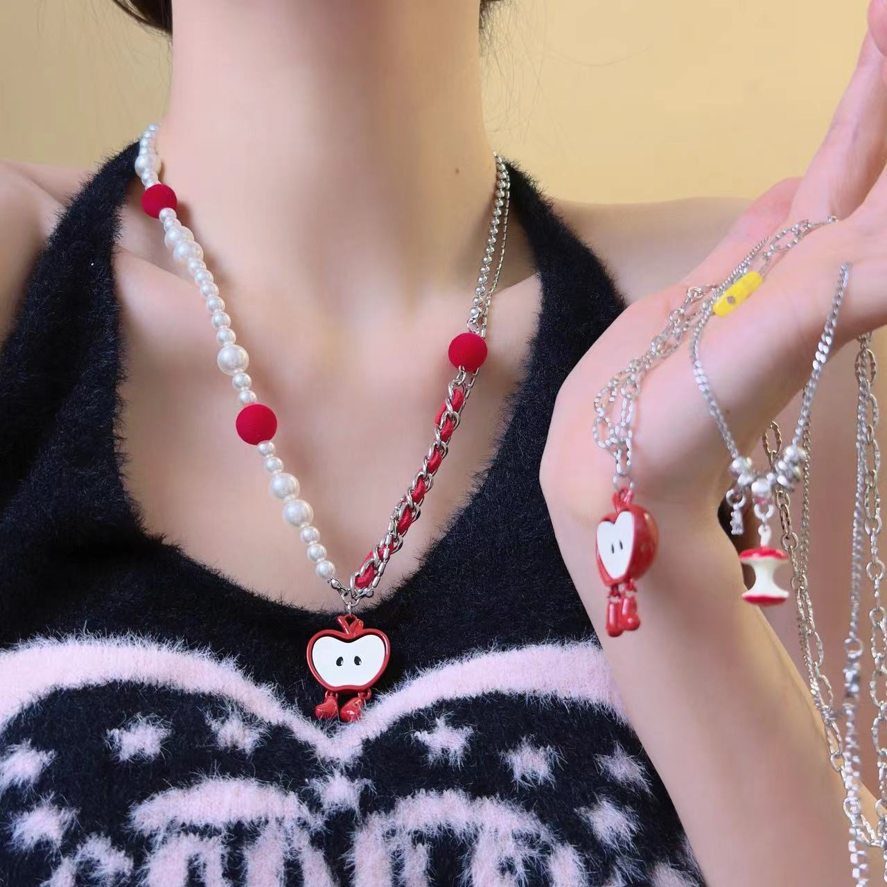 甜美可愛俏皮半個紅蘋果吊墜項鍊女小眾個性設計感鎖骨鏈毛衣鏈潮