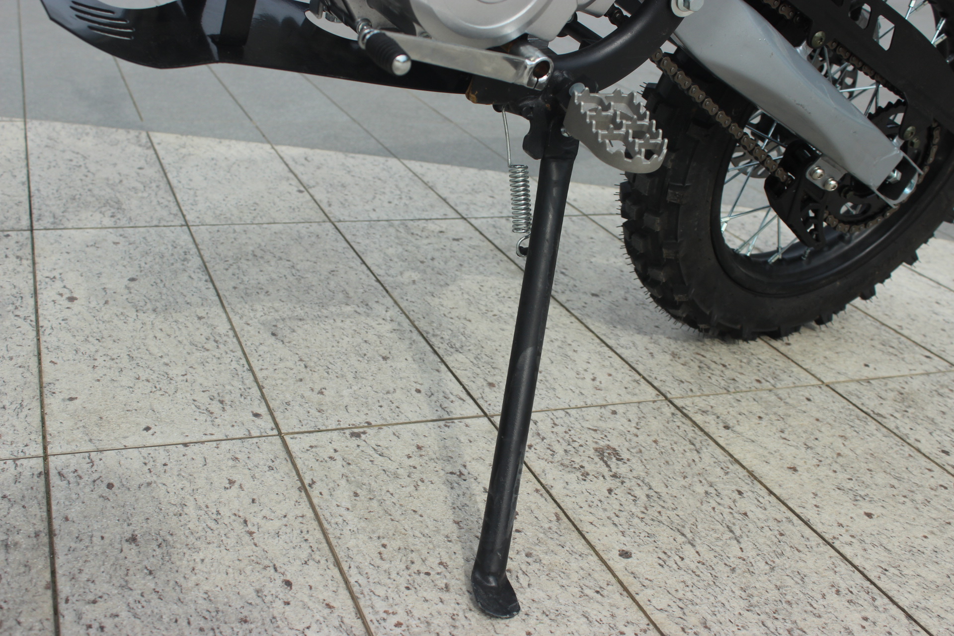 Brand New Off-Road Motorcycle, Mountain Dirt Bike with Reinforced Frame, Professional Motorcycle, 125Cc All-Terrain Motorcycle