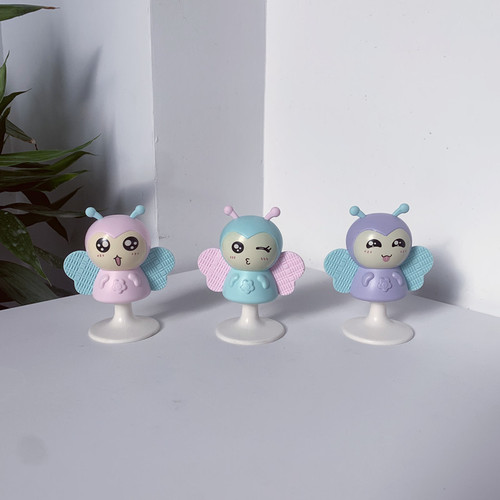 Baby dining chair stroller suction cup rattle 0-1 year old baby marine animal hand rattle three-piece set of soothing toys