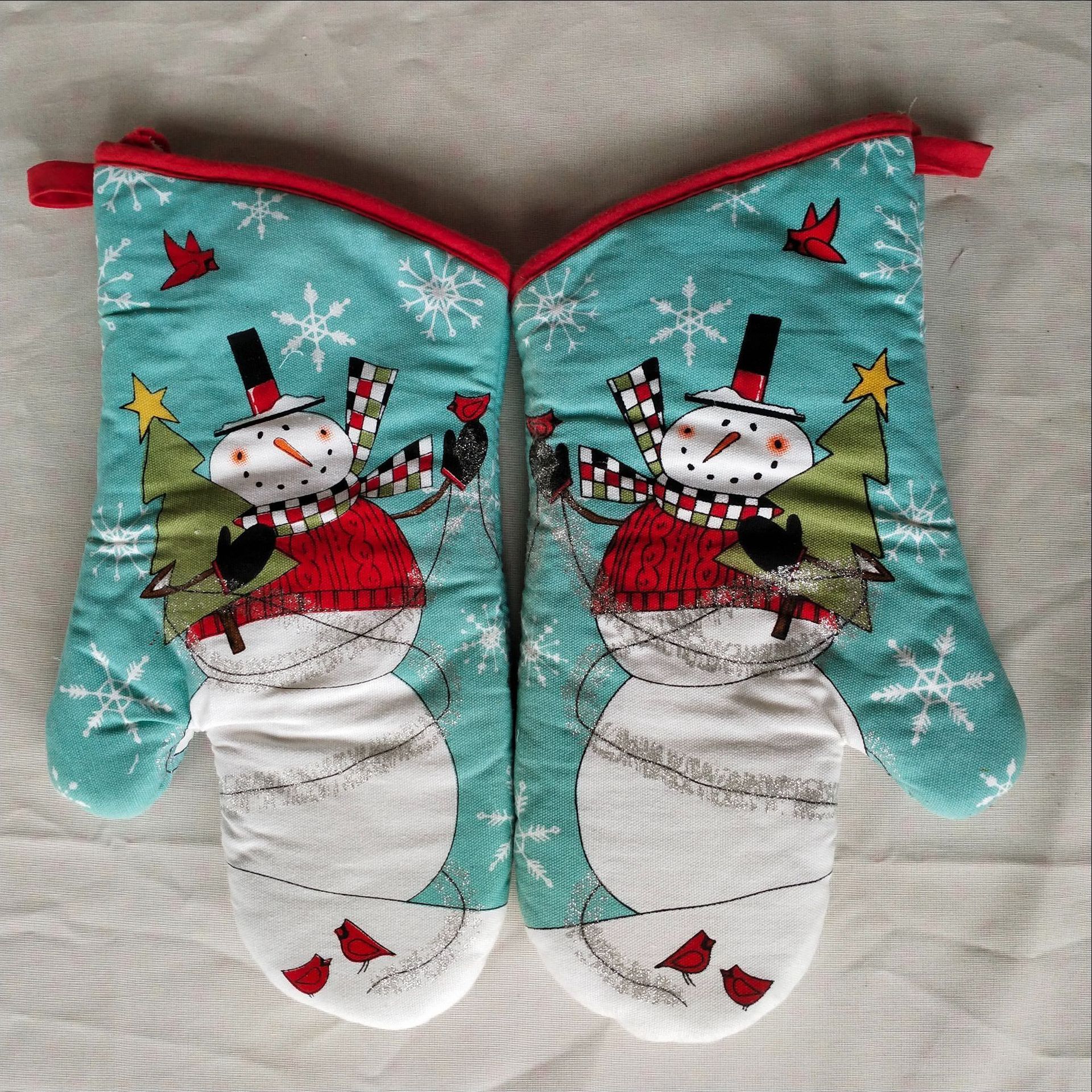 모자를 가진 눈사람