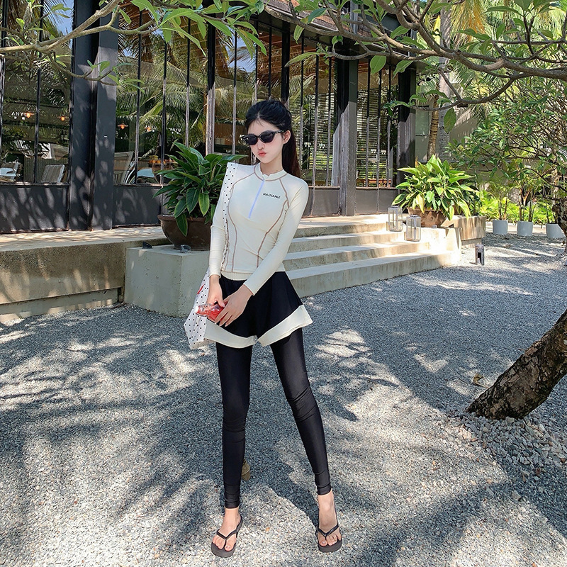 2025 New Women's Split Boxer Long-Sleeved Trousers Wetsuit Surfing Belly-Covering Slimming Look Conservative Swimsuit