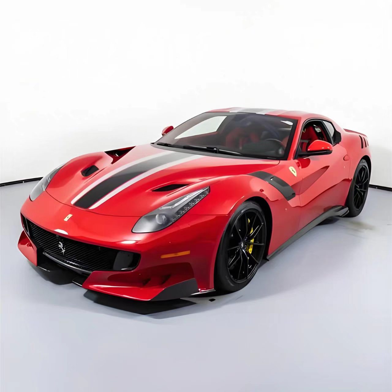Suitable for Ferrari F12 headlight covers, 2013-2017 Ferrari F12 Berlinetta front headlight shell and faceplate