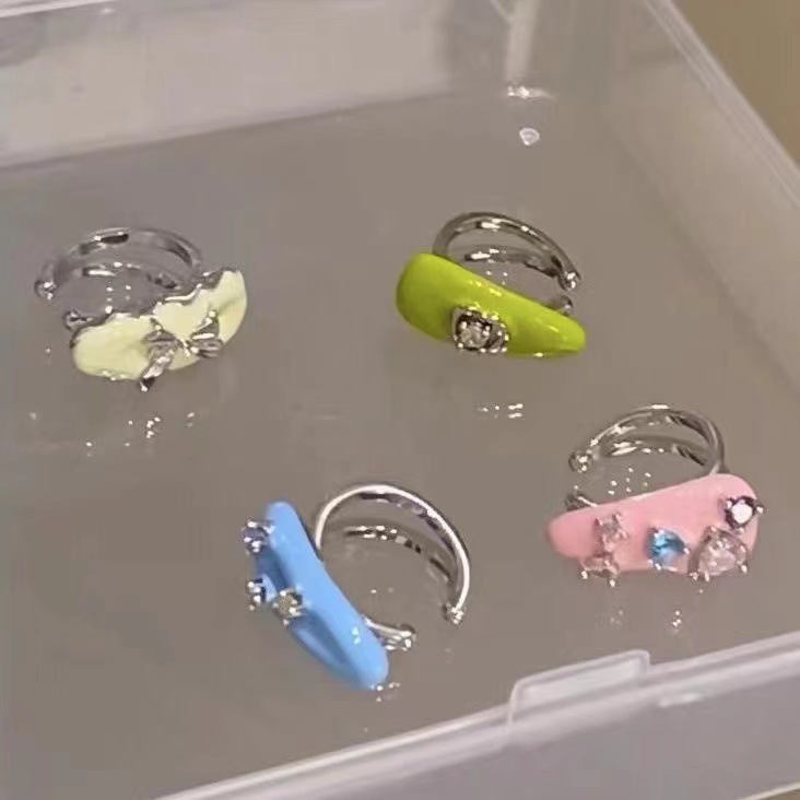 Nuevo lindo registro juvenil púrpura colorido diversión gota aceite oreja clip hembra oreja hueso clip sin pendientes perforados para las mujeres