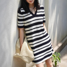 C家黑白条纹镂空混纺针织迷你连衣裙翻领短袖宽松裙夏 1282924001