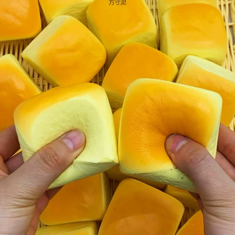 Супер влажный, мягкий, медленно возвращающийся, молочный гавайский искусственный хлеб, супер мягкий пинцет для пальцев, декомпрессия и декомпрессия, оптовая торговля внешней торговлей