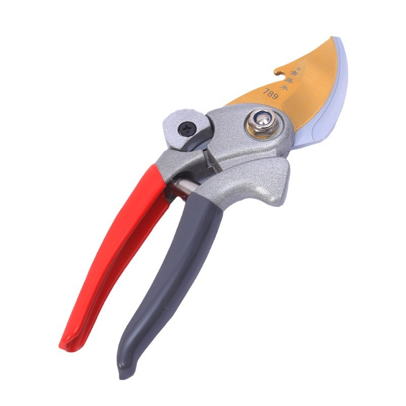 Fabricante de tijeras de podar de madera de vid verde Spot Shark Tipo de cuchillo Hoja de titanio Cuchilla de oro que ahorra mano de obra Potente tijeras de podar y podar SK5