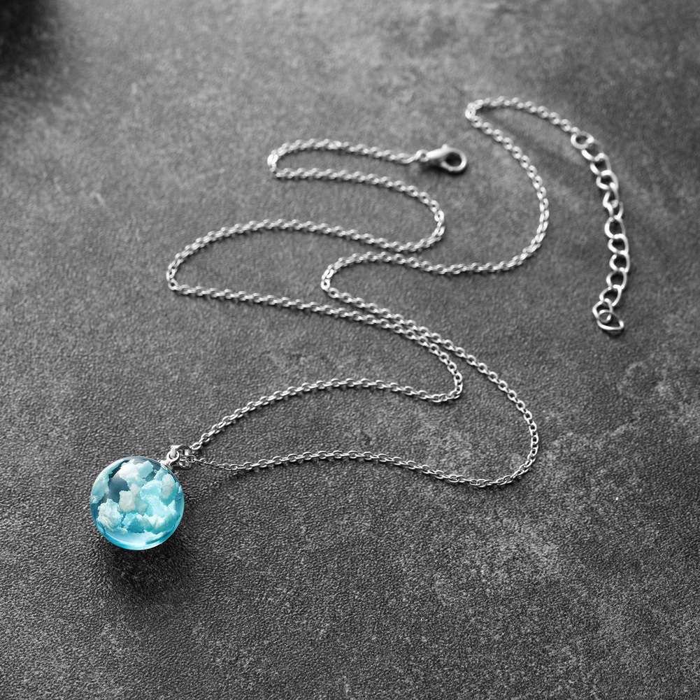Daily Occasion Alloy, Resin Material Clouds Pattern 1 Piece Lady Clouds Alloy Resin Plating Women's Pendant Necklace
