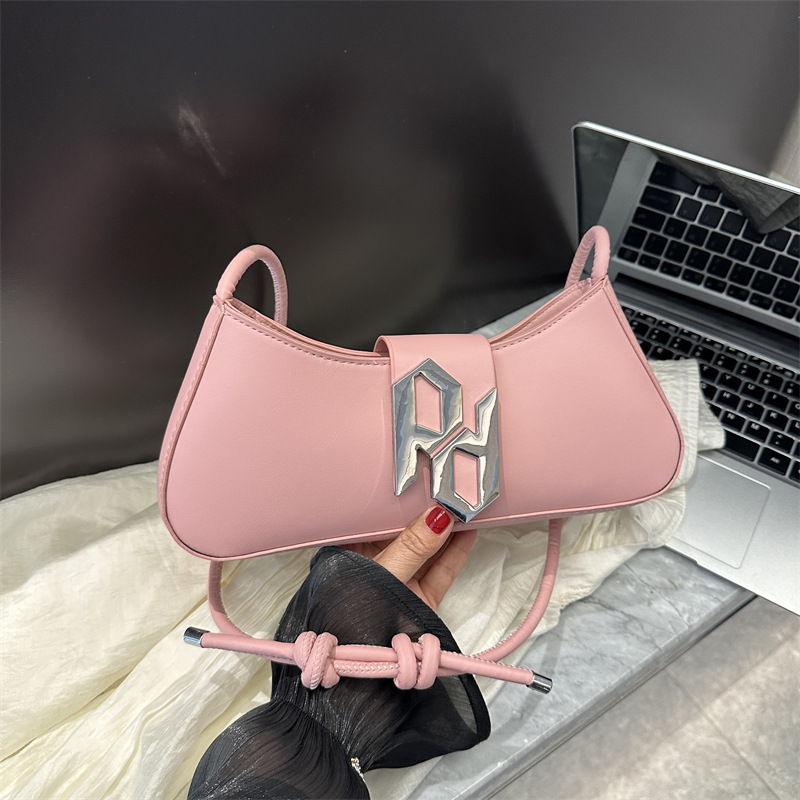 Diseño de nicho bolso de las axilas casual nuevo estilo coreano de moda estilo occidental pequeño bolso cuadrado 2023 nuevo bolso de hombro de verano