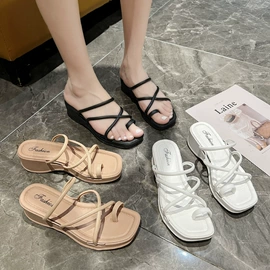 塑料拖鞋;平底拖鞋;坡跟拖鞋