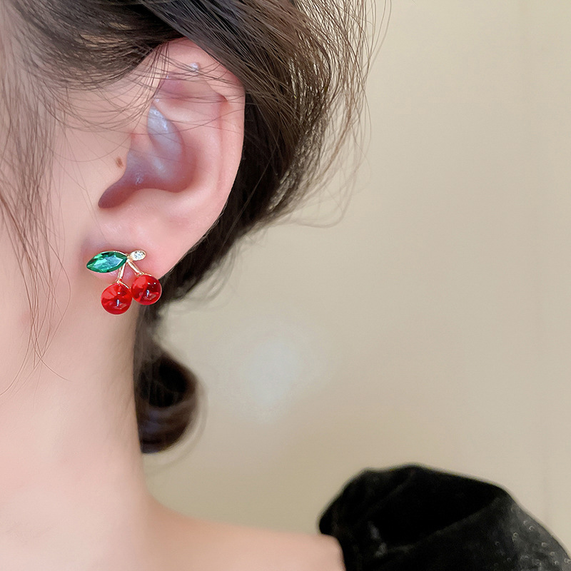 10g Weight 925 Sterling Silver Ear Needle Material Glass Inlay Material Ear Studs Classification 1 Pair Quantity Daily Occasion Alloy, Glass Material Cherry Pattern Women's Gender Cute, Sweet Style 1 Pair Cute Sweet Cherry Alloy Glass Glass Ear Studs 7