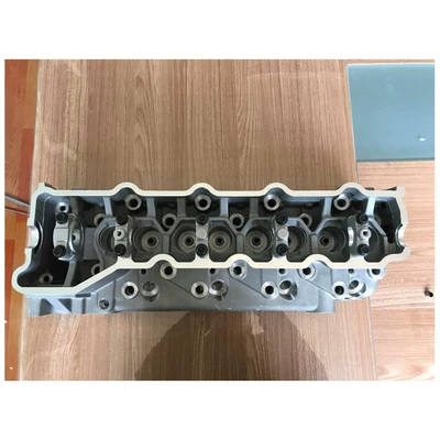 Engine Cylinder Head Four-Cylinder – Cylinder and parts