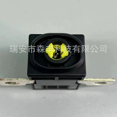 N000000006967 Power-Off Switch: Power supply, ignition system accessories
