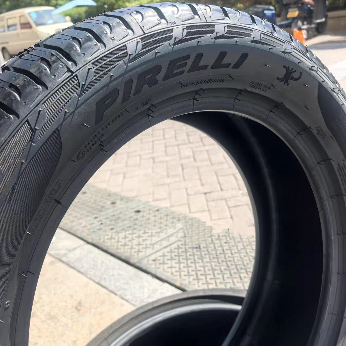 Pirelli tires 275/50R20 113V ATR Scorpion all-terrain off-road SUV compatible with Mercedes-Benz MO1 AMG