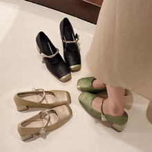 中国风法式手工轻奢压花丝绸中跟鞋女拼色方头一字带粗跟单鞋