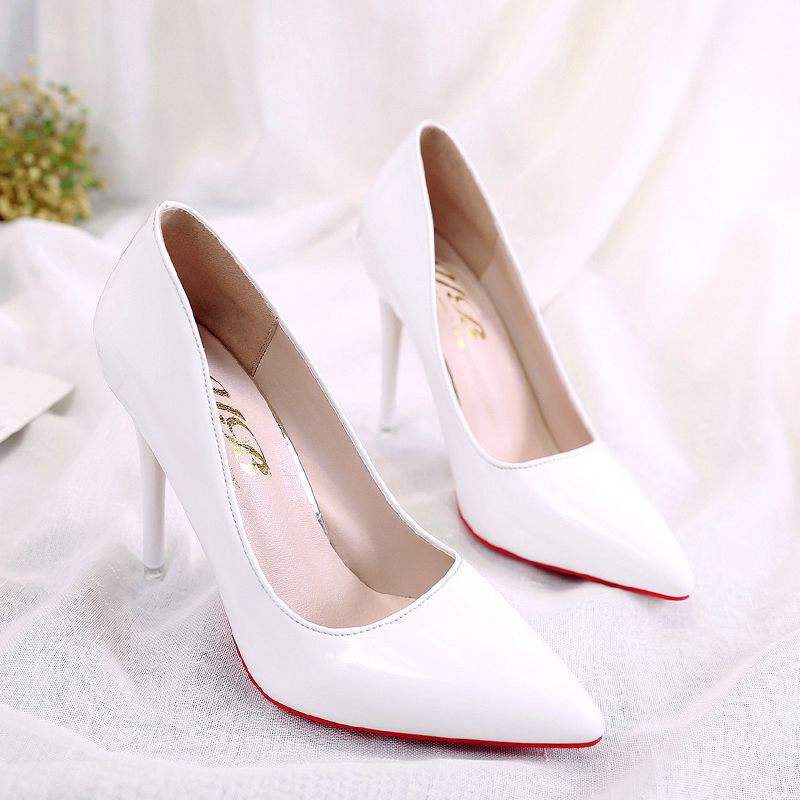 흰색 빨간색 뒤꿈치 7cm