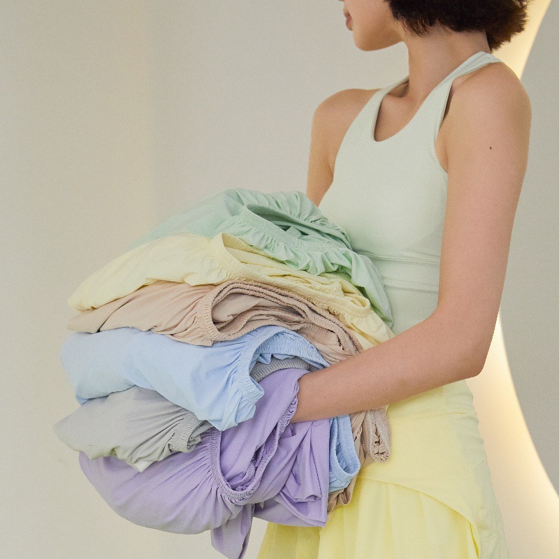 Class a Nylon Cooling Ice Silk Bed Sheet Three-Piece Set for Sleeping Naked in Summer Ice Silk Bedspread Mattress Protector Machine Washable