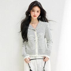小香风条纹开衫针织上衣女2025秋季新款小个子西装领百搭短款小衫