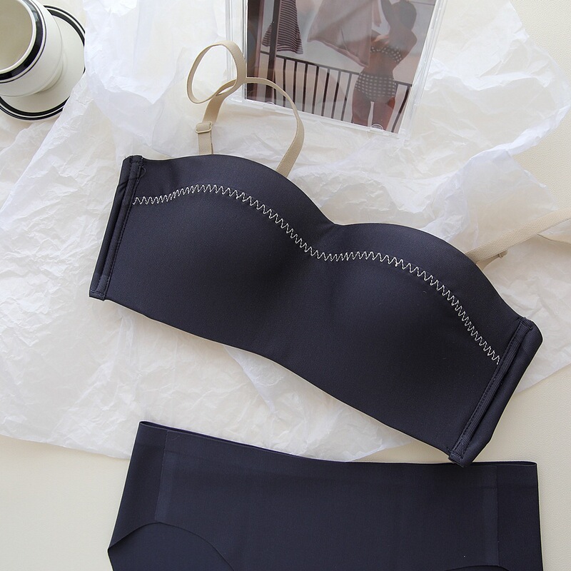Sexy Curves, Round and Plump Breasts, Small Bust Push-Up, Side Breast Support, Seamless, Wire-Free Half-Cup Bra Set