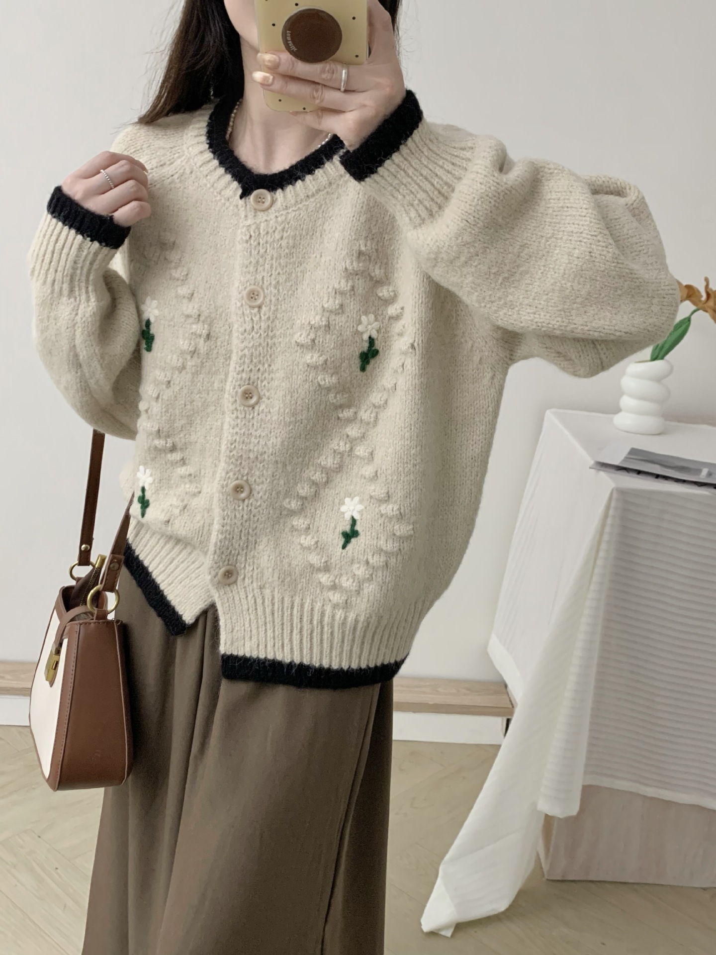 24 invierno Puyuan collar de pila bk bordado bola de lana bordado borde borde de punto Cardigan de otoño nuevo