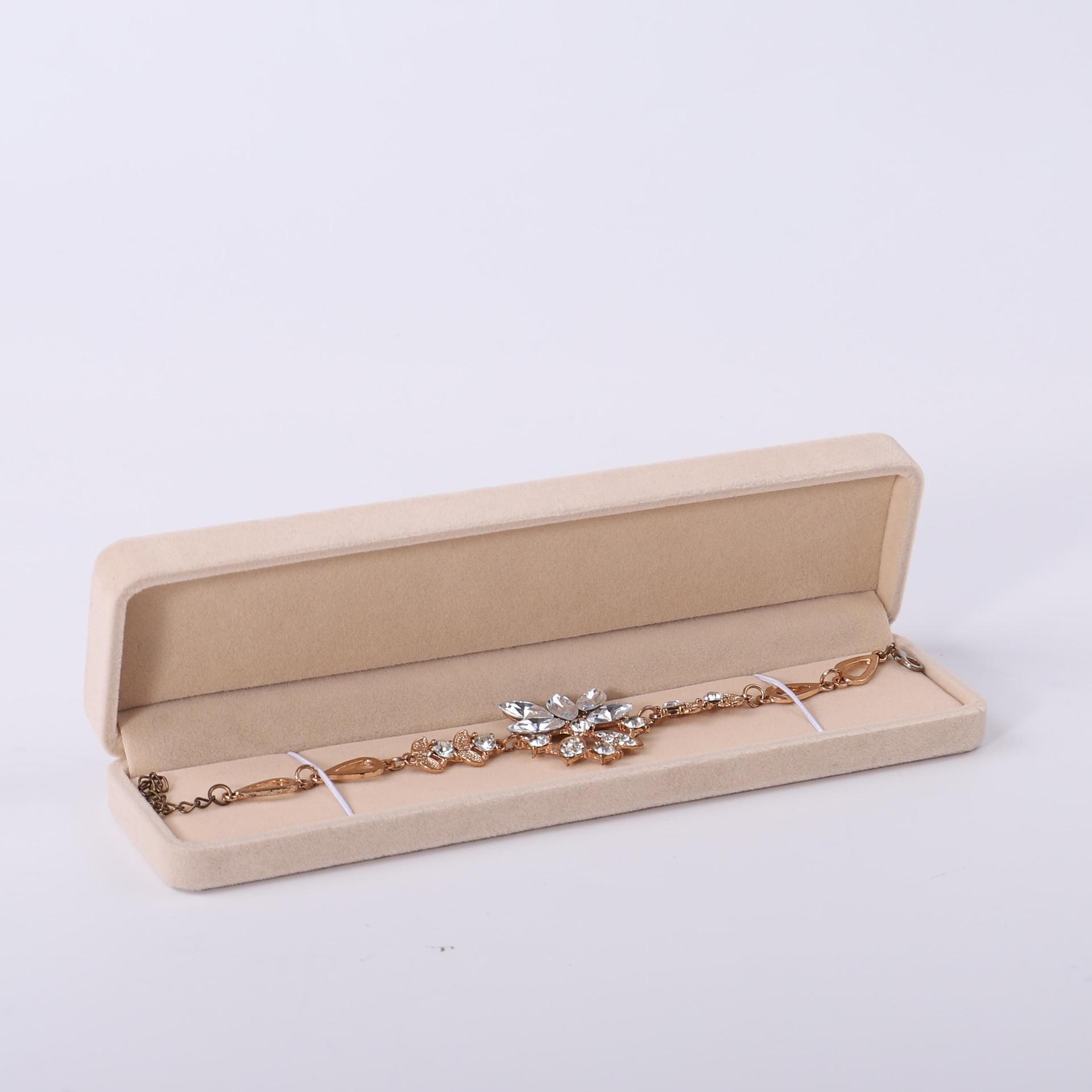 Fuente fábrica venta directa franela joyería caja de embalaje collar pendientes caja de anillo pulsera colgante caja de cadena de mano al por mayor