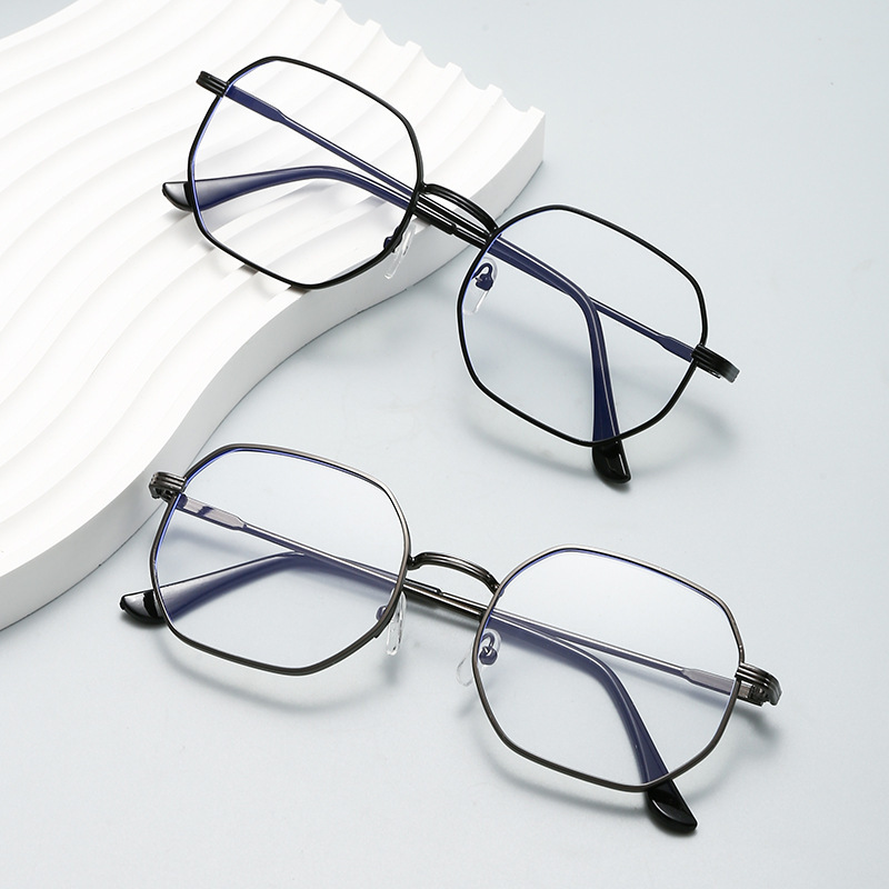 Trendy Retro Polygonal Eyeglass Frames for Men, Stylish Metal Fashion Glasses for Large Faces, Korean Style Non-Prescription Glasses