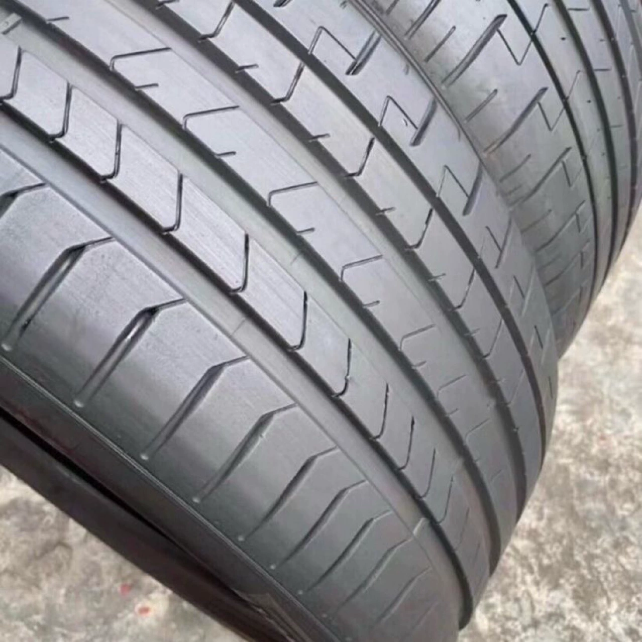 Подержанные шины Pirelli P Zero PZ4 245/45R19 AO NCS Silent Cotton оригинал Audi A6