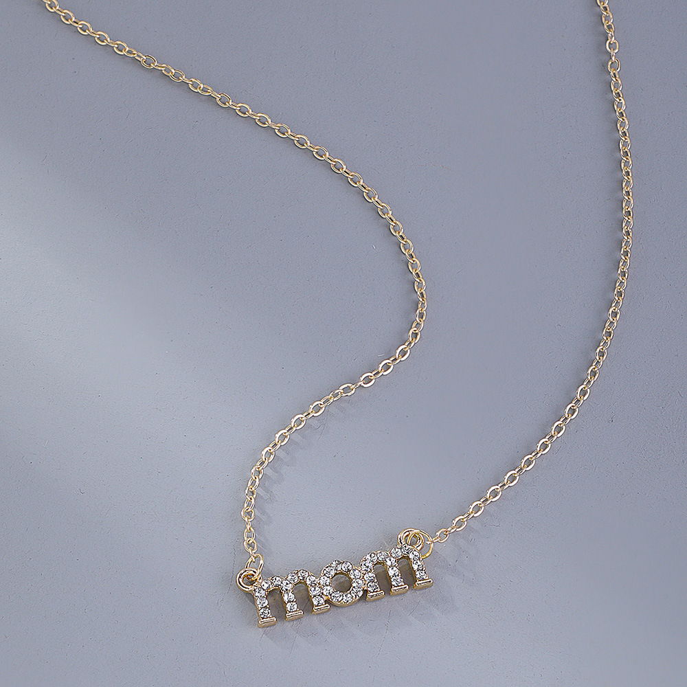 Fashion single layer MOM letters diamond necklace wholesale
