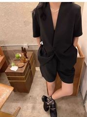 2025夏の新型スーツの女性韓国版気質香港風vネックスーツのコート