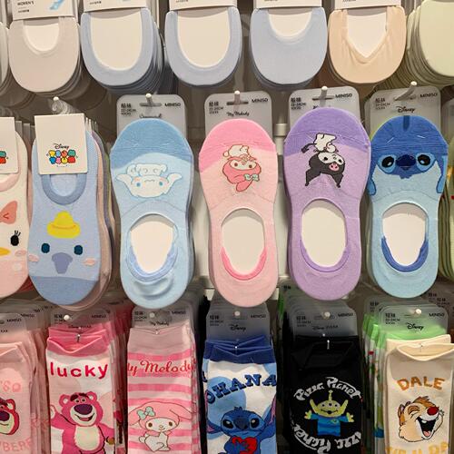 Big-eared dog boat socks for women Korean version sweet Japanese cartoon cute medium tube ins versatile Kuromi cinnamon dog socks