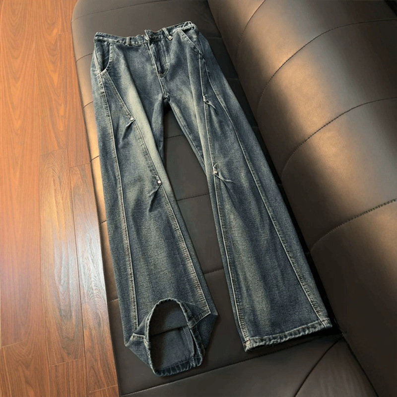 Blue riveted angled cut workwear jeans for men, American high street style, straight wide-leg pants, cleanfit micro-flared pants Blue riveted angled cut workwear jeans for men, American high street style, straight wide-leg pants, cleanfit micro-flared pants