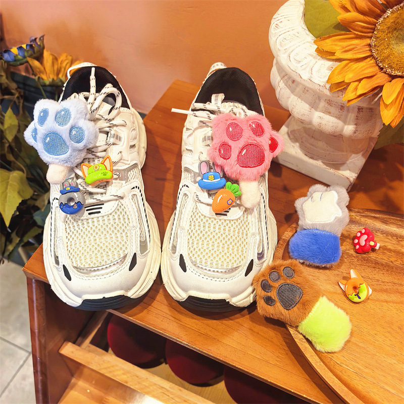New Cartoon Plush Fox and Rabbit Shoe Charms Accessories for Sneakers New Cartoon Plush Fox and Rabbit Shoe Charms Accessories for Sneakers
