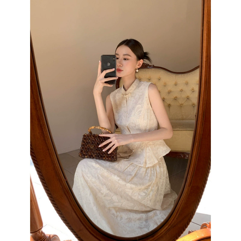 Новый китайский стиль национальный стиль топ без рукавов с пуговицами 2025 летний новый стиль длинная юбка с пайетками и принтом костюм