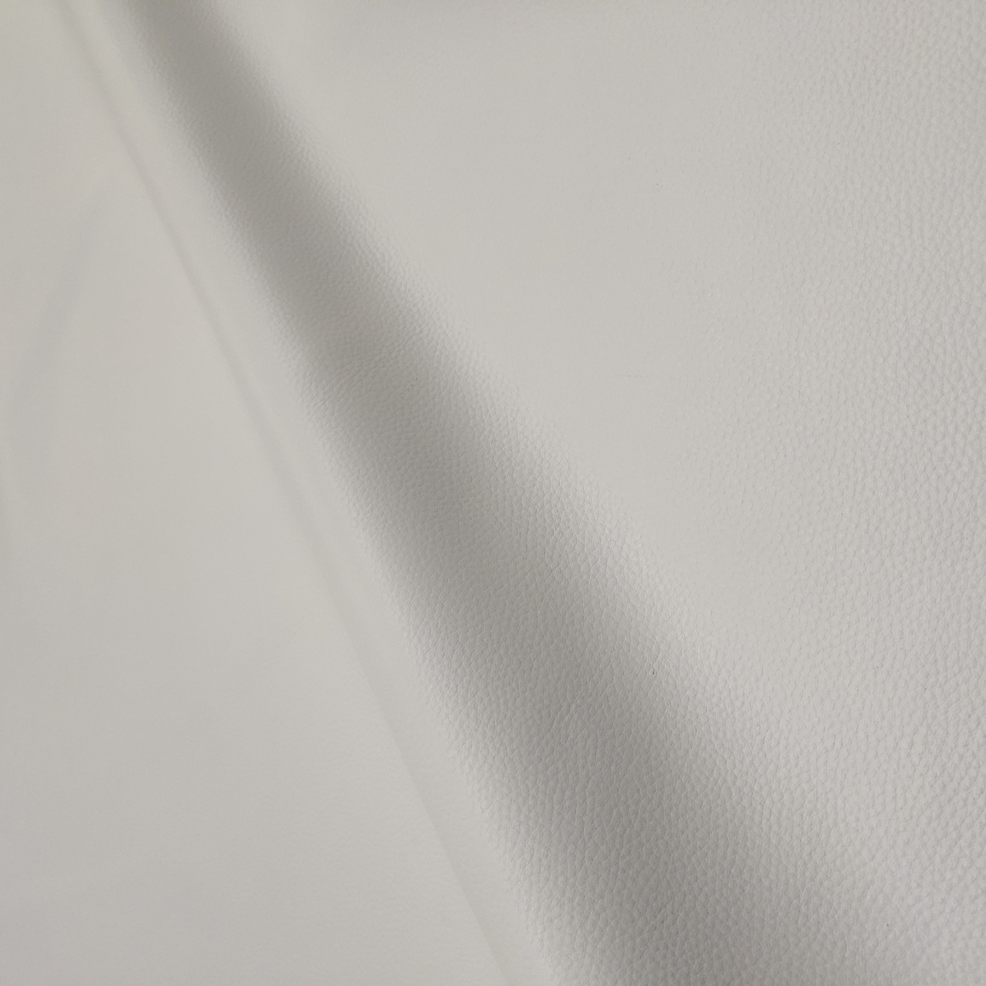 高档白色荔枝压牛皮箱包手袋鞋材女包头层皮带面料1.5MM