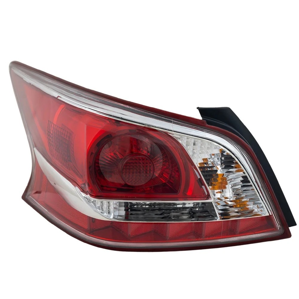 Aplicable a 13 - 15 años de modelo estadounidense Nissan AltimaSedan Luz trasera Luz trasera Luz trasera Dirección trasera Luz trasera Asamblea de Luz trasera de freno