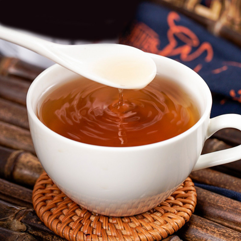 Direct selling of wholesale autumn pear and loquat jelly from manufacturers, live streaming with poria and honeysuckle loquat leaf combination small tube ointment and pill formula.