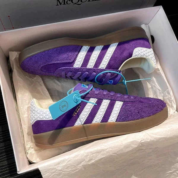 Blueberry-colored German training shoes for men and women, three-stripe American retro Forrest Gump shoes, 2026 new model, height-increasing casual versatile sneakers