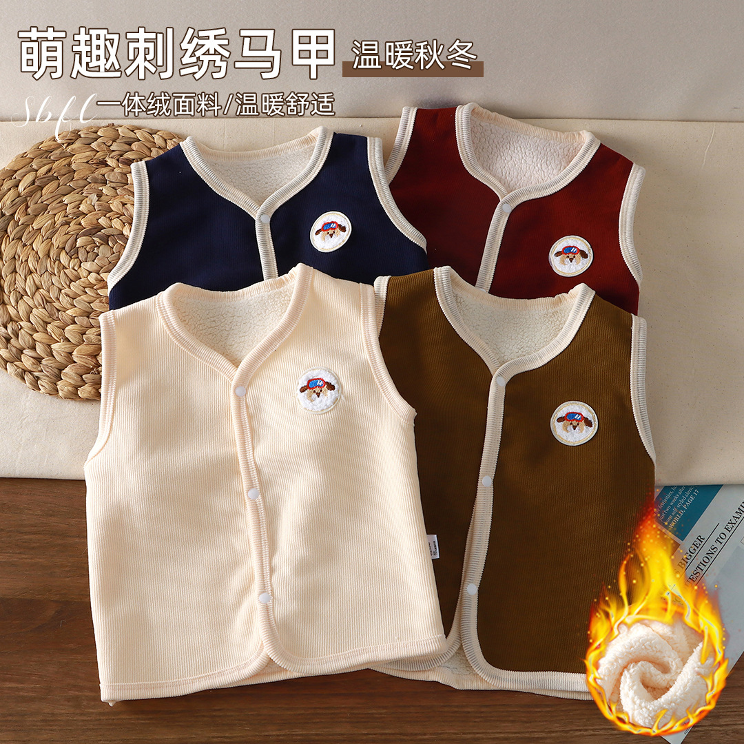 Children's fleece-lined vest, new autumn and winter style, Korean style cardigan, corduroy, cartoon-themed warm vest for boys and girls.