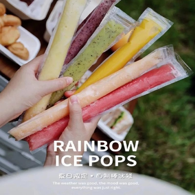 Homemade popsicle ice bag popsicle crushed ice drink juice…