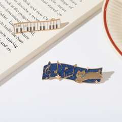 卡通創意鋼琴造型胸針 音符 貓咪 氣質優雅背包服飾配飾合金徽章