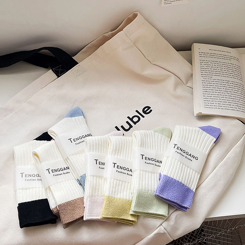 Otoño e Invierno nuevas mujeres de contraste de color doble aguja calcetines de algodón poco Libro Rojo ins calcetines de moda japonés simple pila media pantorrilla calcetines Casuales