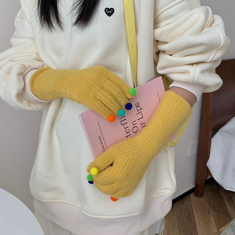 Bunte Plüschballhandschuhe Wintermädchen niedlicher Student Radfahren verdicktes Paar warmer Touchscreen_voghion.com