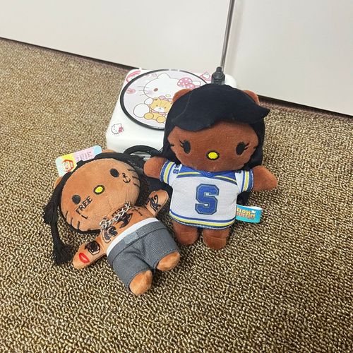 Cross-border Hello kitty singer Sailingna cat plush doll cool rapper kt pendant wholesale