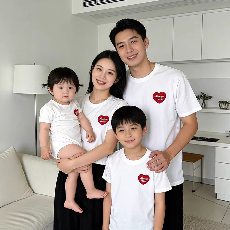 Korean Style Family Clothing Boys Short-Sleeved T-Shirt Stereo Heart Embroider Summer New Tops Couple Family Clothing Rompers