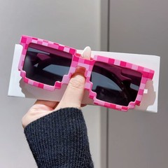 欧米の国境を越えた新型ファッションファッションサングラスモザイク格子枠眼鏡男女写真舞踏会サングラス